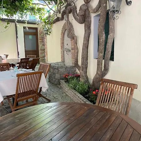 Antica Al Gelso 蒙法尔科内